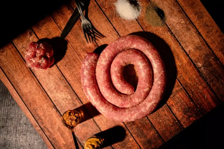 Saucisse prête à cuire, photos produits Albi Tarn Occitanie